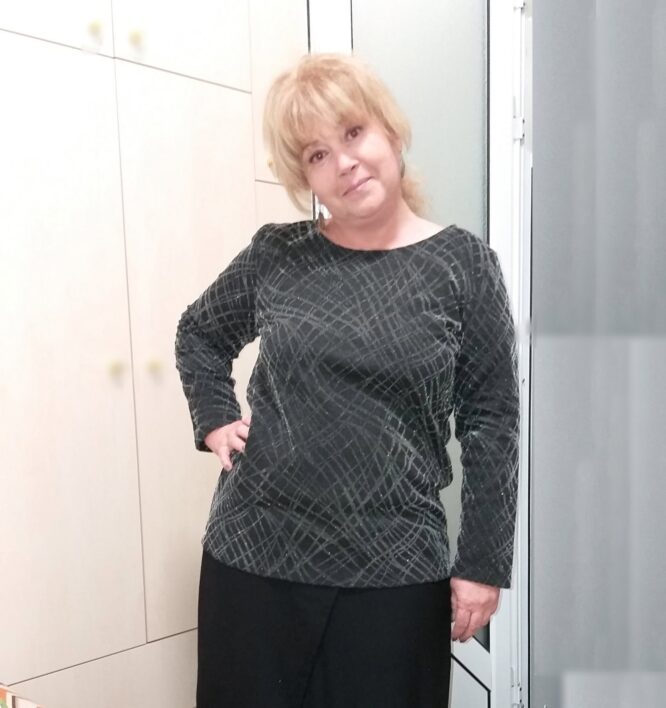 Елка Ялнъзова